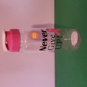 21 Oz. "Never Give Up" (Breast Cancer Awareness) Water Bottle